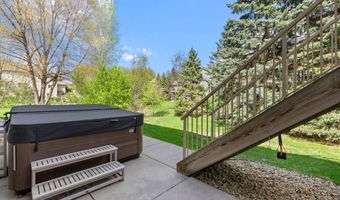 15197 Uplander St NW, Andover, MN 55304