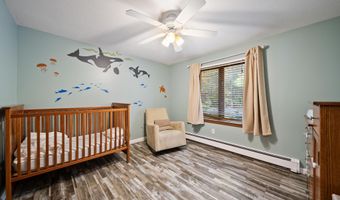 101 Horace Greeley Rd, Amherst, NH 03031