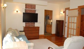 7 Nichols Ln 5, Hopkinton, RI 02832