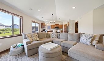 214 Woolgrass Way, Avon, MN 56310