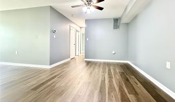 304 Wellington Pl, Aberdeen, NJ 07747