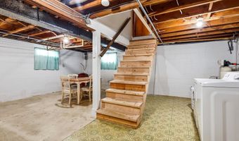 3045 Hales Mill Rd, Asbury, IA 52002