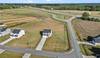 20 Buggy Top Ln, Autryville, NC 28318