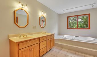 12 N Farms Rd, Coventry, CT 06238