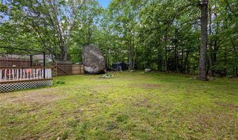 14 Jackson Schoolhouse Rd, Glocester, RI 02814