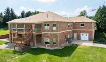 16978 Asbury, Asbury, IA 52002