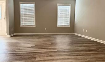 155 Pecan Grove Dr, Aberdeen, NC 28315