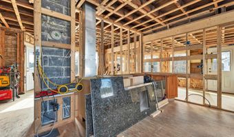 29 Main St, Alton, NH 03809
