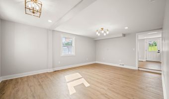 8255 MERTZTOWN Rd, Alburtis, PA 18011