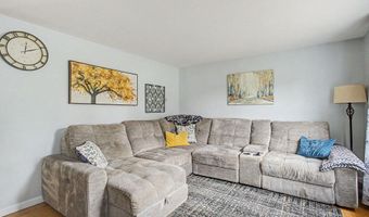 3130 Hill Dr, Adrian, MI 49221