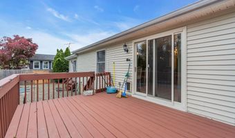 325 Spar Ave, Beachwood, NJ 08722
