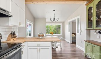 17114 Goodson Rd, Caldwell, ID 83607