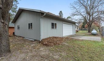 216 Hazel St N, Backus, MN 56435