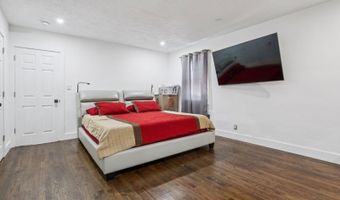 419 Greylock Pkwy, Belleville, NJ 07109