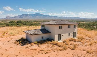 2637 W Frontage Rd, Amado, AZ 85645