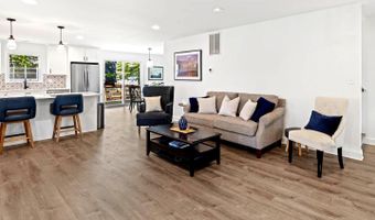 327 OAKWOOD St, Bethany Beach, DE 19930