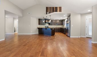732 3RD St, Brookings, OR 97415