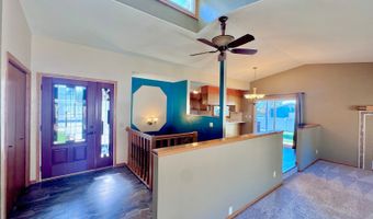 209 10th Ave NW, Bowman, ND 58623