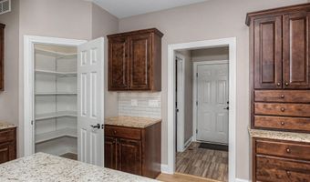 2715 Danbury Rd, Ames, IA 50010