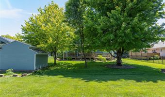 1006 SE Peterson Dr, Ankeny, IA 50021