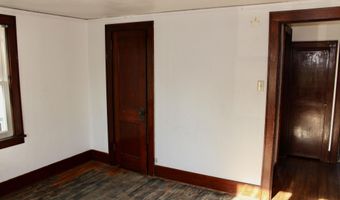 1108-1110 Roosevelt Ave, Ames, IA 50010