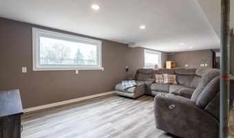 29594 472nd Ave, Beresford, SD 57004