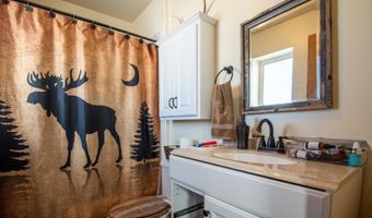 5 MARK Cir, Boulder, WY 82923