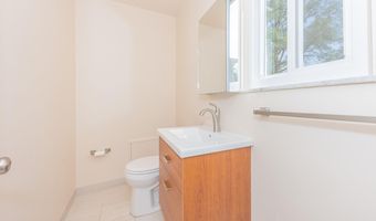 1520 Traver Rd, Ann Arbor, MI 48105