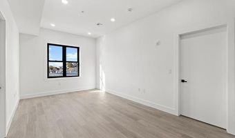 425 AVENUE C 504, Bayonne, NJ 07002
