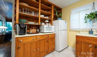 9 Linden Ave, Asheville, NC 28801