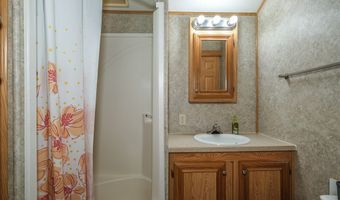 29 Breedlove Dr, Andrews, NC 28901