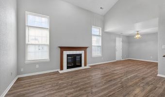 8133 Maple Stream Ln, Indianapolis, IN 46217
