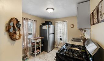 655 Oxford Ave, Akron, OH 44310