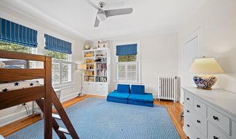 3031 NEWARK St NW, Washington, DC 20008