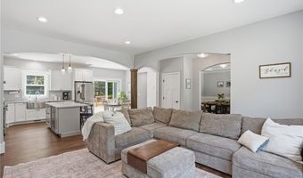 130 Jackson Schoolhouse Rd, Burrillville, RI 02859