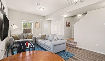 107 S 8th St, Berthoud, CO 80513