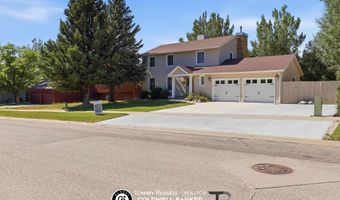 3920 Eagle Dr, Casper, WY 82604