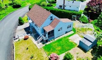 4 Heritage Cir, Johnston, RI 02919