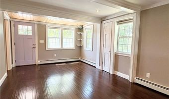 79 W Shore Dr, Exeter, RI 02822