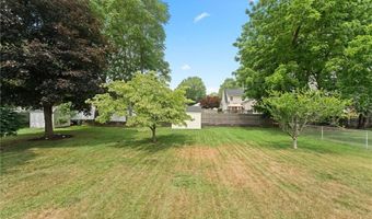32 Rosemere Dr, East Providence, RI 02914