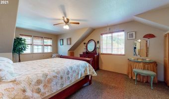 545 HASSETT St, Brookings, OR 97415