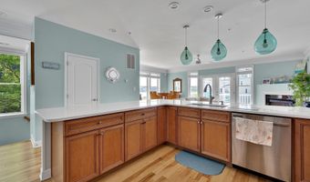 11200 SEABISCUIT Ln 101, Berlin, MD 21811