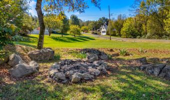 1973 Rocky Springs Rd, Bean Station, TN 37708
