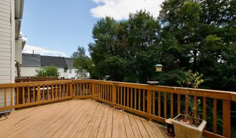 5236 BALLYCASTLE Cir, Alexandria, VA 22315