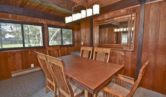 37 Lakeview Dr, Albrightsville, PA 18210