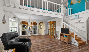 319 Old Causeway Rd, Atlantic Beach, NC 28512