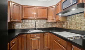 517 WINTERS Ln, Baltimore, MD 21228