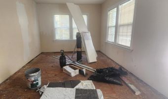 272 Benachi Ave, Biloxi, MS 39530