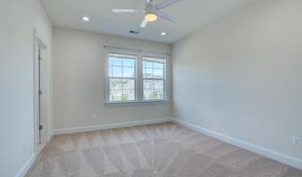 23685 KILKERRAN Dr, Aldie, VA 20105
