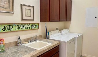2899 Desert Vista Dr, Bullhead City, AZ 86429